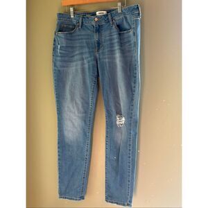 Sonoma 14 light wash high rise distressed stretchy skinny jeans